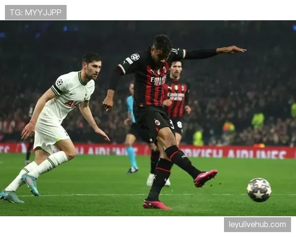 VAR与战术犯规:评论英超本月对“战术性黄牌”的判罚尺度变化 VAR与战术犯规:评论英超本月对“战术性黄牌”的判罚尺度变化