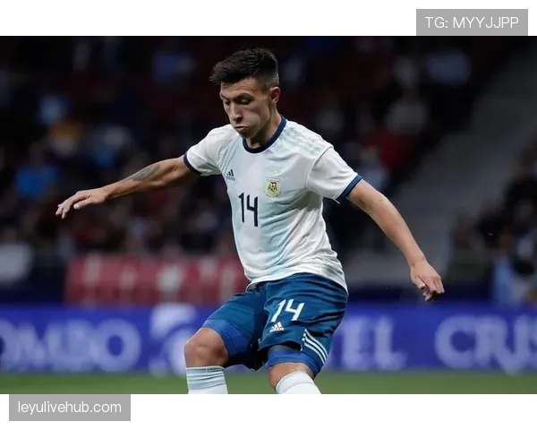 利桑德罗·马丁内斯拉扯勒温头发被判红牌完整过程解析